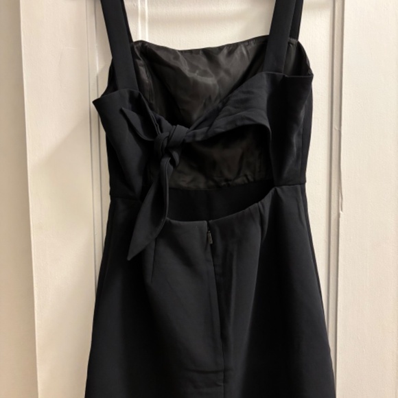 Aritzia Aperature Tie-Back Dress (Black) - Picture 3 of 4